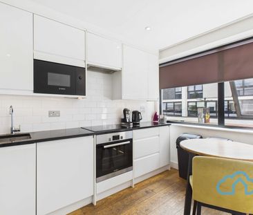 RM1 Eastmead | Farnborough | GU14 7SA - Photo 6