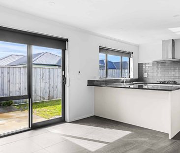 A Home That Simply Makes Life Easy - Photo 1