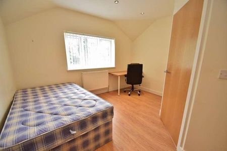 Stanmore, SO22 - Photo 2