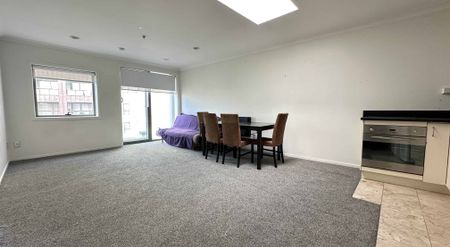 4A/15 Nelson St, Auckland with carpark - Photo 4