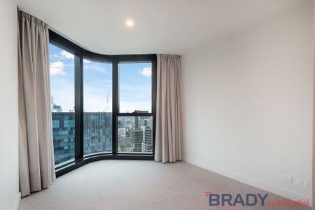 2411/371 Little Lonsdale Street, Melbourne - Photo 2