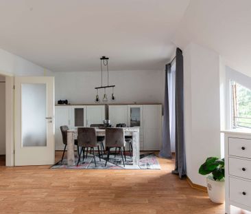 Helle 2-Zimmer-Wohnung mit Balkon in zentraler Lage. Obj. 9243 - Photo 2