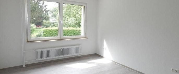 Schöne, bezugsfertig sanierte 3,5-Zi.-Wohnung im Grünen - Foto 1