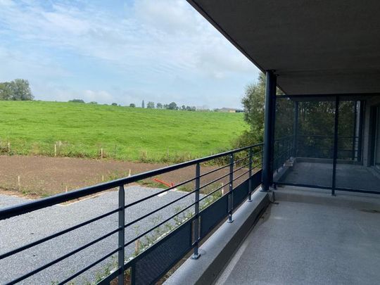 Appartement te huur - Photo 1