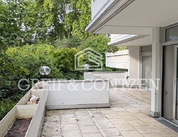 Großzügige Terrassenwohnung in direkter Rheinlage in Bayenthal - Photo 1