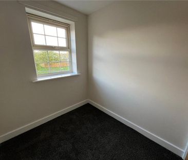 3 bedroom end of terrace house to rent - Photo 1