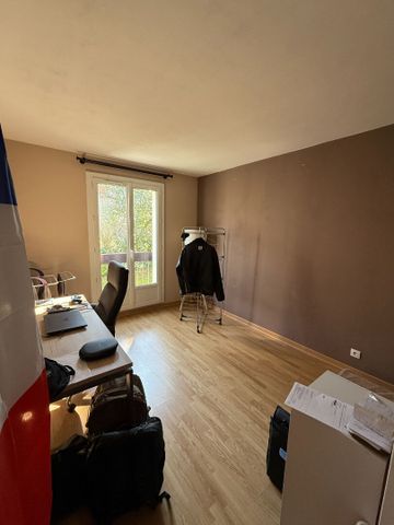 Location appartement 3 pièces, 67.06m², Évreux - Photo 3