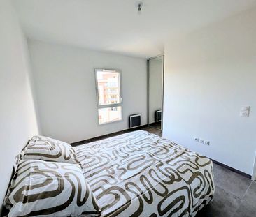 AIX LA DURANNE APPARTEMENT T2 MEUBLE NEUF TERRASSE ET PARKING, - Photo 3