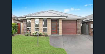 Modern home, great location - Photo 3