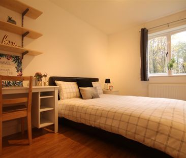 Windmill Court, Spital Tongues - Photo 4