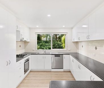 Spacious Family Home - Photo 1