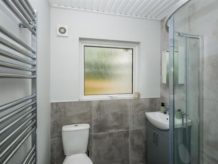 12 Beechill Park East, Saintfield Road, Belfast, BT8 6NX - Photo 5