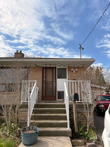 For Lease - 9 Syracuse Crescent, Toronto, Ontario - Photo 4