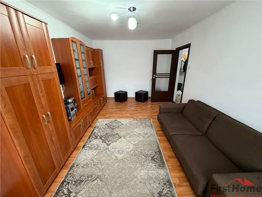 Apartament 2 camere, etaj 1, 56mp, mobilat, zona Scoala 3 Vlahuta - Photo 1