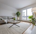 Just 5 minutes from the REM, Place Riviera offers spacious, bright apartments in a prime location close to services, par - Photo 1