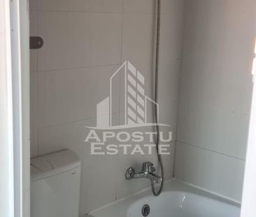 Garsoniera renovată, Soarelui AEM, 210 EUR, proprietar - Photo 5