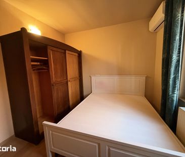 Închiriez apartament ultracentral – mobilat și utilat – 280 €/lună - Fotografie 1