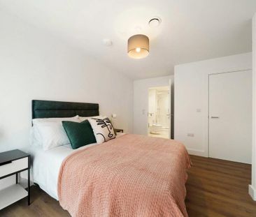 2 bedroom flat to rent - Photo 4