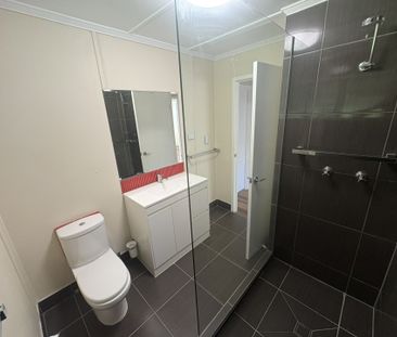 48 Chandler Street, Garbutt - Photo 4