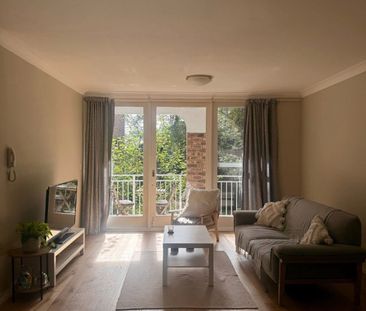 Wahroonga - Photo 2