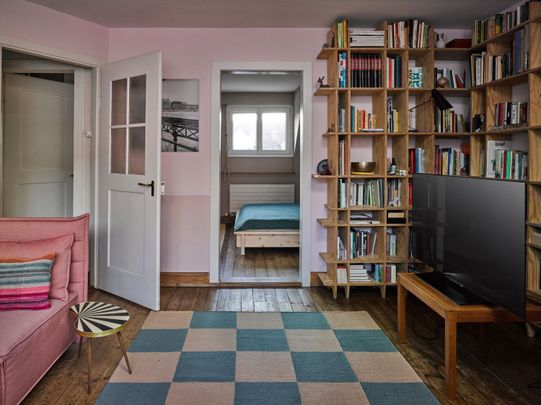 4-ROOM HOUSE IN ZURICH – INDUSTRIAL DISTRICT OF DISTRICT 5, FURNISHED, TEMPORARY - Foto 1