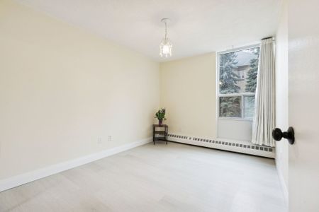 For Lease - 1210 Radom Street Unit# 209, Pickering, Ontario - Photo 3
