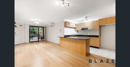 Recently Renovated 2 bedroom unit - Photo 2