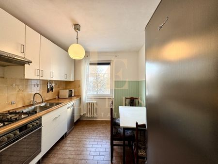 Przestronne mieszkanie na Gocławiu| Osobna kuchnia - Photo 4