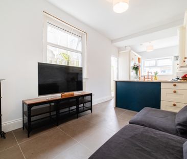 Pentyrch Street, Cathays - Photo 3