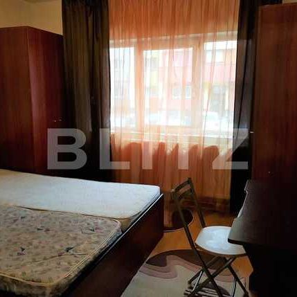 Apartament 3 camere, decomandat, 72 mp, zona The Office - Photo 1