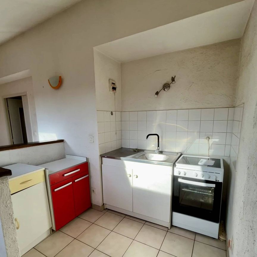 Studio 54 m² avec terrasse Montélimar - Photo 1