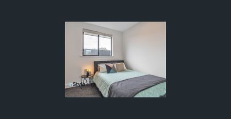 Modern 3 Bedroomed Family Home - Photo 4