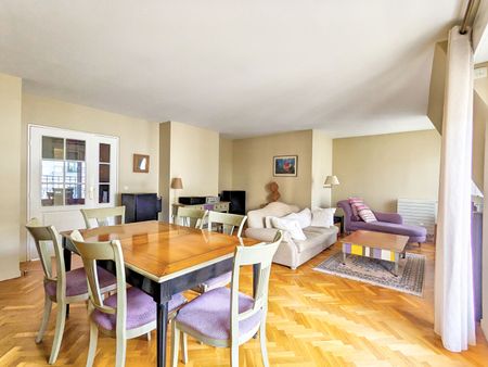 Location Appartement 5 pièces 120m² - Photo 3