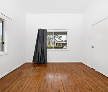 1 Government Road, Cessnock NSW 2325 - House For Rent | Domain - Photo 4