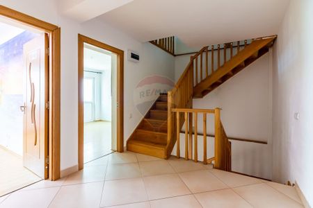 Duplex de inchiriat, 5 camere, 180 mp | Clinceni Ilfov - Fotografie 5