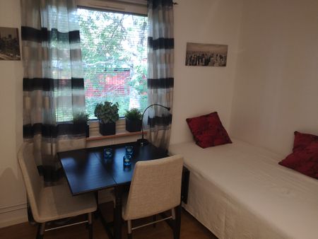 Bergslagsresan, Uppsala - Photo 2