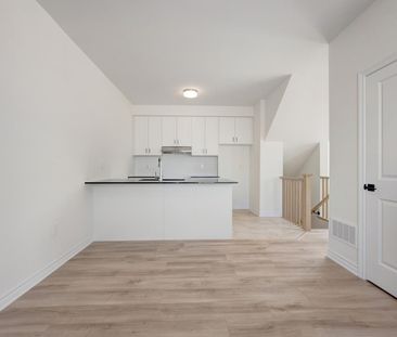 For Lease - 36 Thornbird Crescent Unit# Main, Brampton, Ontario - Photo 2