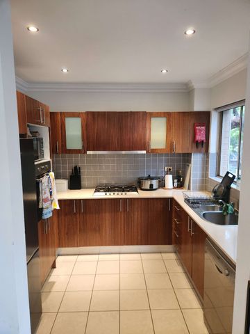 North Bondi - Photo 4