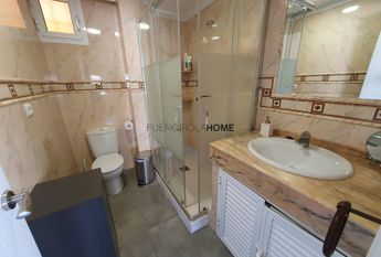 Ref 15548 – **Great apartment with sea views! Spacious, with lots of natural light and in perfect condition** Fuengirola **Available from December 2025 to June 2026****