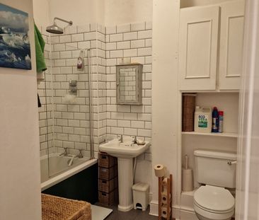 Room in a Shared Flat, Seymour Avenue, BS7 - Photo 5