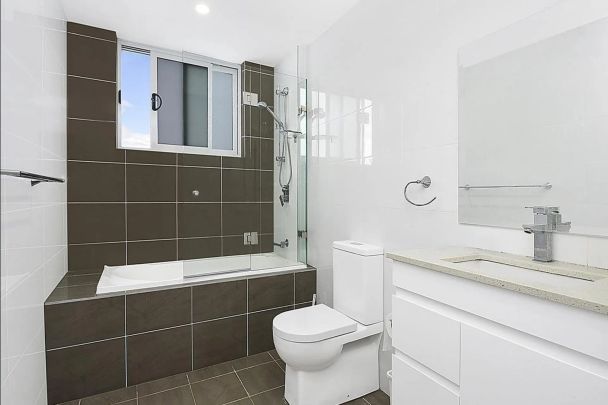 12/173 Adderton Road, Carlingford. - Photo 1