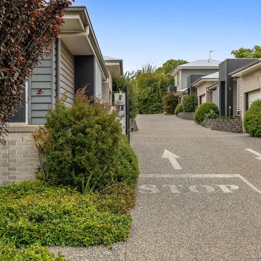 4/25 Kitchener Street - Photo 1