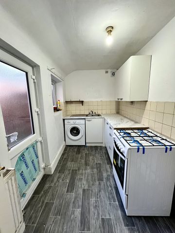 BordesleyGreen, Birmingham - Photo 4