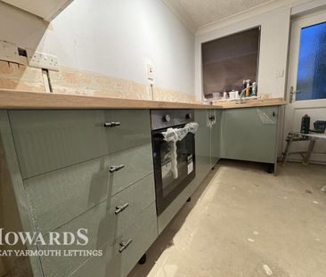 2 bedroom terraced house to rent - Photo 1