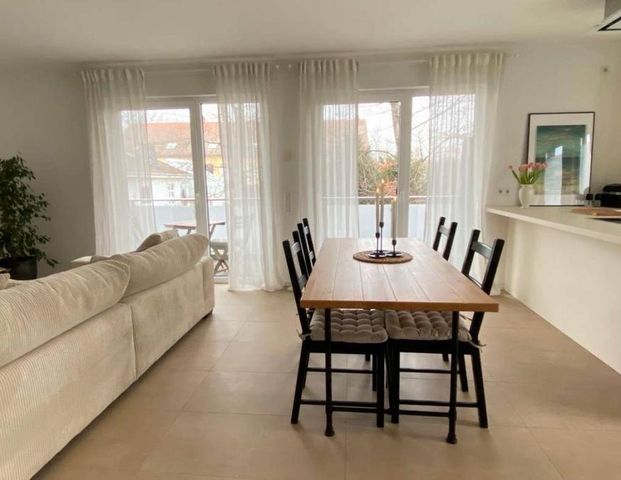 Moderne 3-Zimmer Wohnung im EG - Photo 1