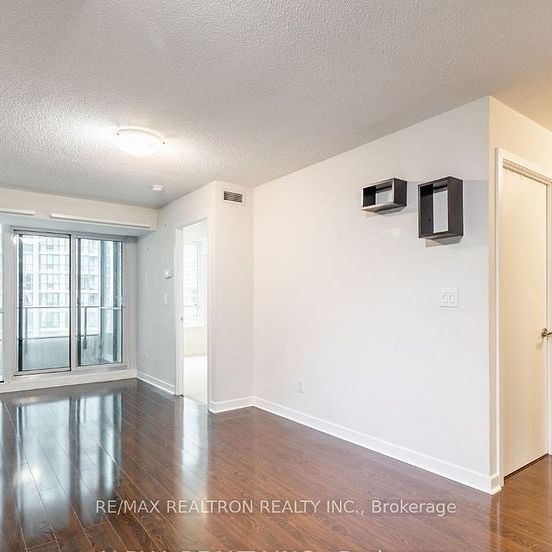 For Lease - 33 Bay Street Unit# 2707, Toronto, Ontario - Photo 1