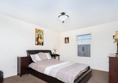 For Lease - 439 Aspendale Crescent, Mississauga, Ontario - Photo 3