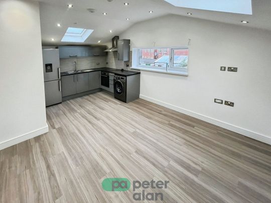 Pearl Street, CARDIFF - Photo 1