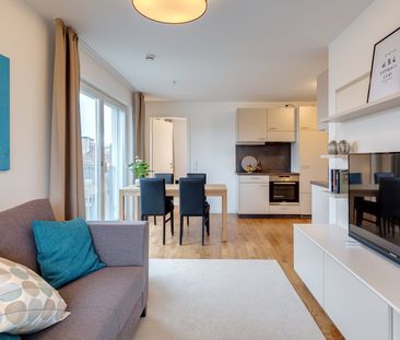 Nicely furnished 2-room apartment, optional single parking space - Photo 1