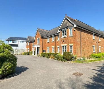 Guildford Road, Woking - 2 bedrooms Property for lettings - Seymours - Photo 4